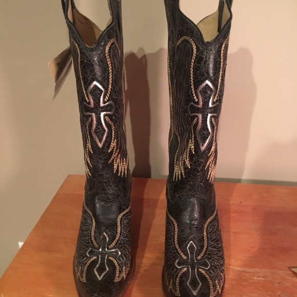 Corral Shoes - Corral Boots NWT Size 9